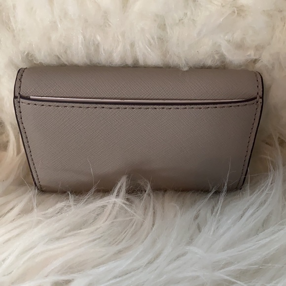 Kate Spade Small Wallet - Picture 2 of 5